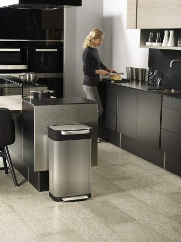 Intelligent Waste Titan Trash Can Compactor