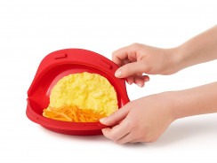 OXO Good Grips Microwave Omelet Maker