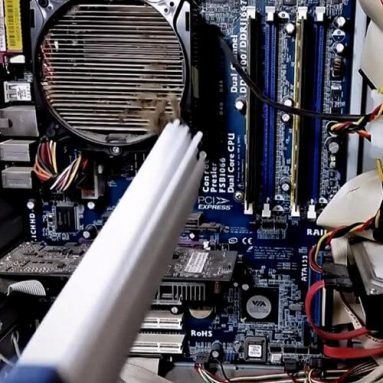 Dust Head Lets You Reach Anywhere