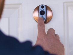 VEIU – The World’s Smartest Doorbell