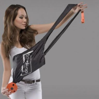 Mini Storage Bag Lets You Carry In Your Pocket